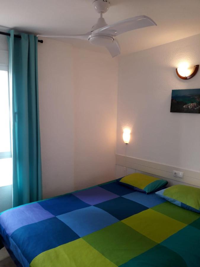 Holiday Apartment 5 Min To Levante Beach Benidorm Luaran gambar