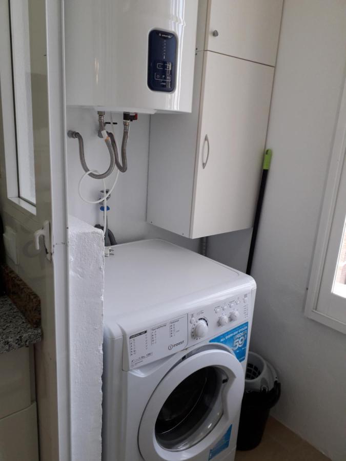 Holiday Apartment 5 Min To Levante Beach Benidorm Luaran gambar